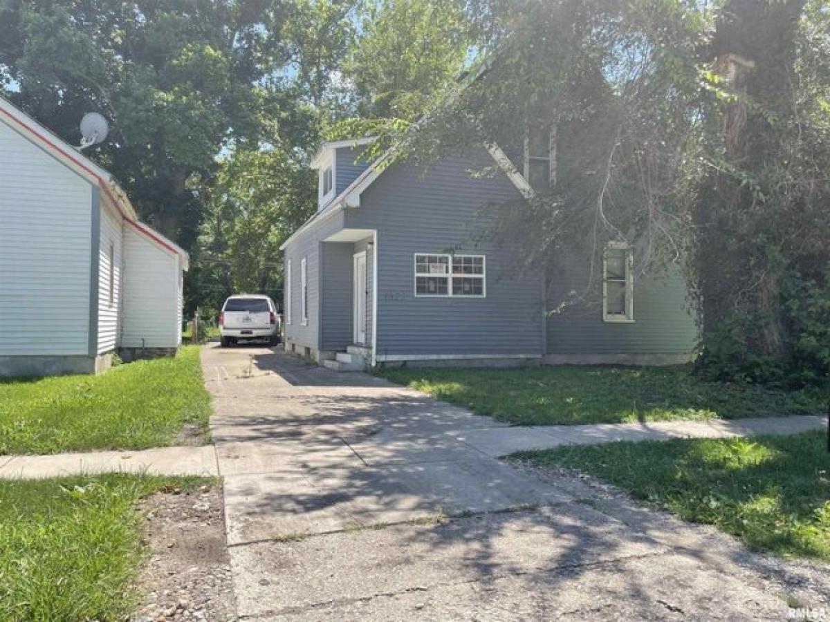 Picture of Home For Sale in Springfield, Illinois, United States