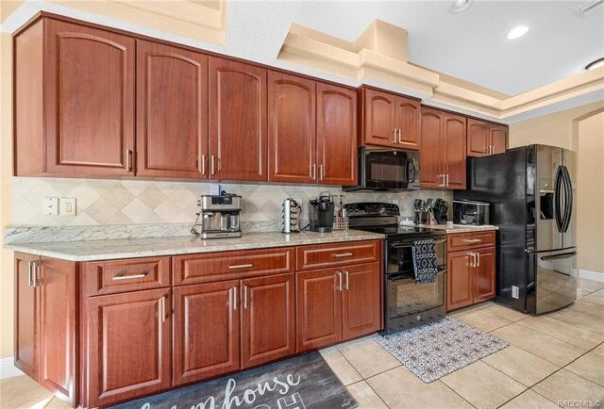 Picture of Home For Sale in Beverly Hills, Florida, United States