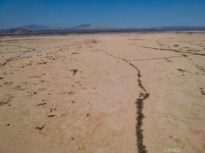 Residential Land For Sale in Lucerne Valley, California
