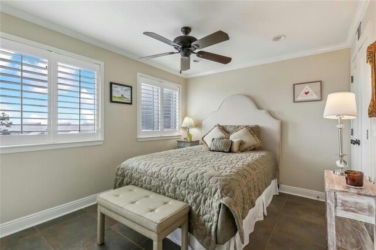 Picture of Home For Sale in Metairie, Louisiana, United States