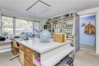 Home For Sale in Sloatsburg, New York