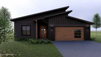 Home For Sale in Hayden, Idaho