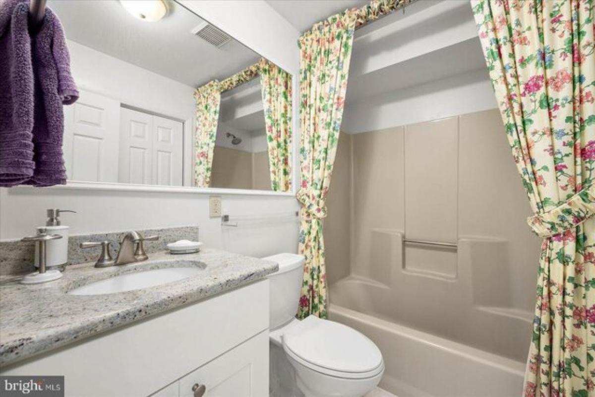 Picture of Home For Sale in Selbyville, Delaware, United States