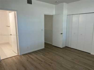 Home For Rent in Weston, Florida