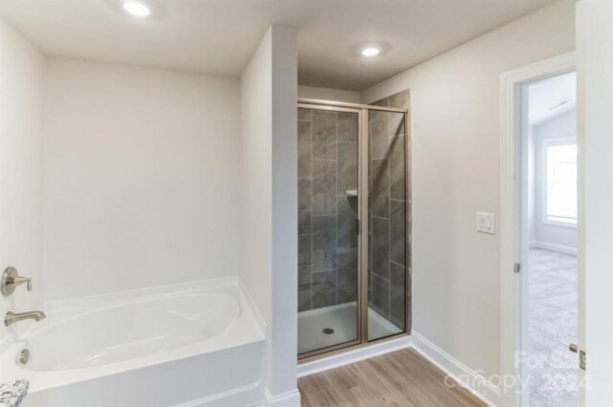 Picture of Home For Sale in Troutman, North Carolina, United States