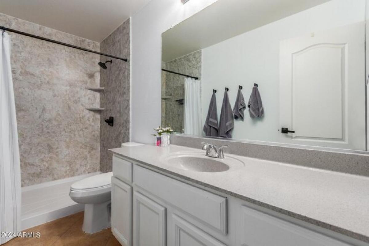 Picture of Home For Sale in Maricopa, Arizona, United States