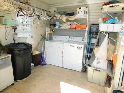 Home For Sale in Zephyrhills, Florida