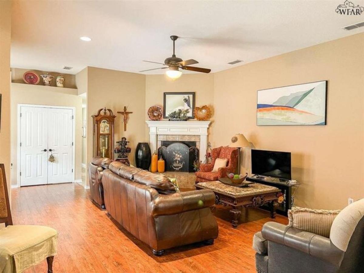 Picture of Home For Sale in Wichita Falls, Texas, United States