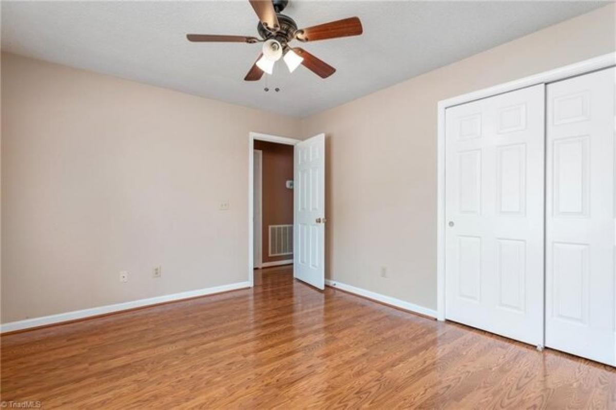 Picture of Home For Sale in Greensboro, North Carolina, United States