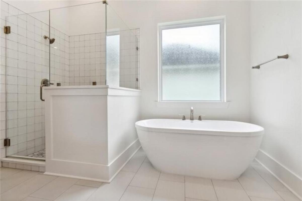 Picture of Home For Sale in Covington, Louisiana, United States