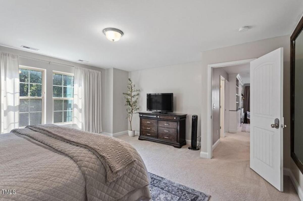 Picture of Home For Sale in Zebulon, North Carolina, United States