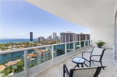 Home For Sale in Aventura, Florida