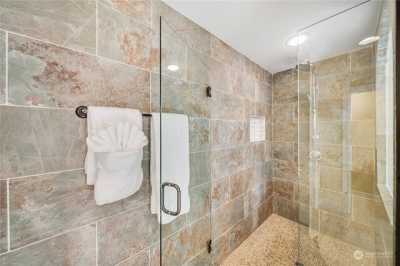 Home For Sale in Bellevue, Washington