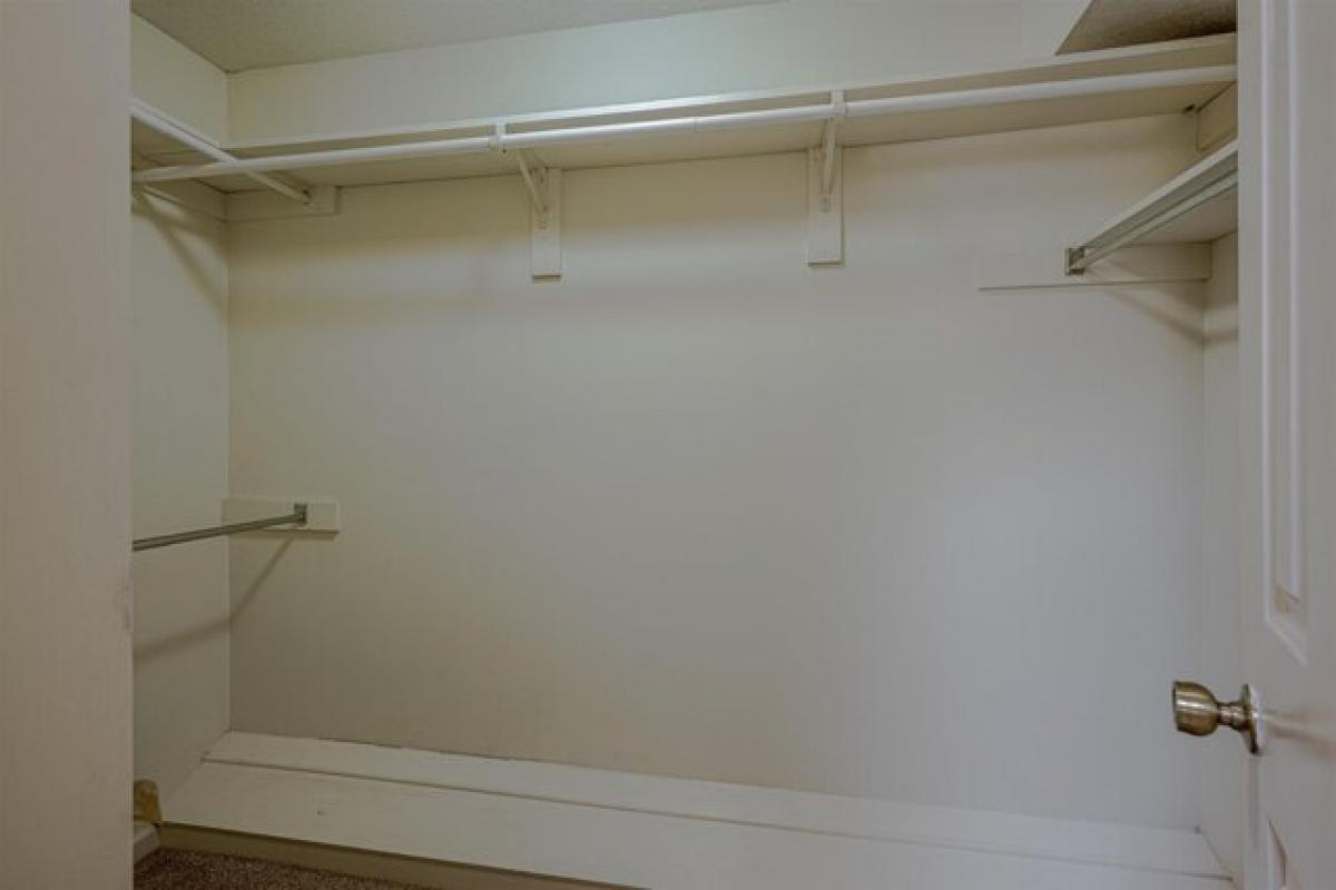 Picture of Home For Sale in Germantown, Tennessee, United States