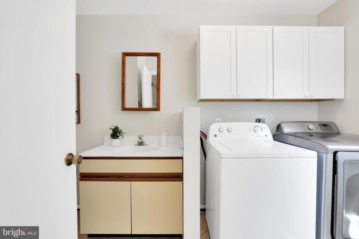 Picture of Home For Sale in Hyattsville, Maryland, United States