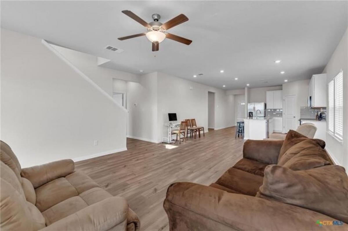 Picture of Home For Rent in Hutto, Texas, United States