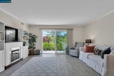 Home For Sale in Walnut Creek, California