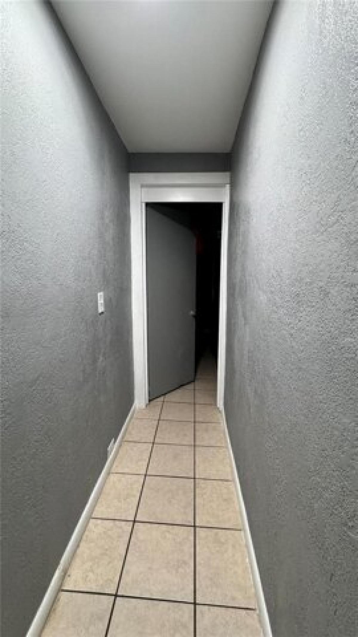 Picture of Home For Sale in Plant City, Florida, United States