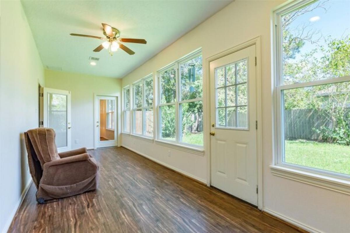 Picture of Home For Sale in Pasadena, Texas, United States