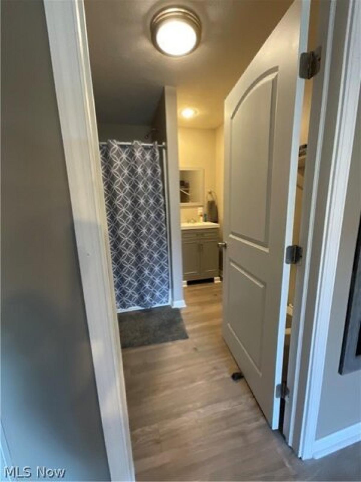 Picture of Home For Sale in Cambridge, Ohio, United States