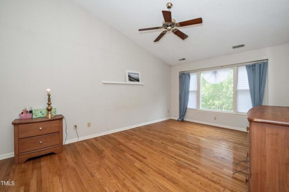 Picture of Home For Sale in Durham, North Carolina, United States