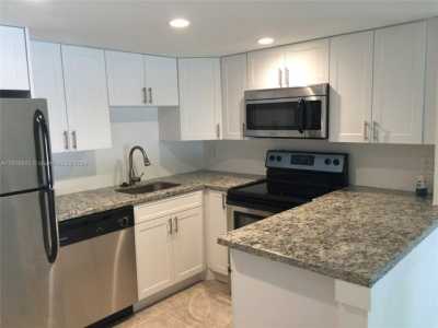 Home For Rent in Doral, Florida