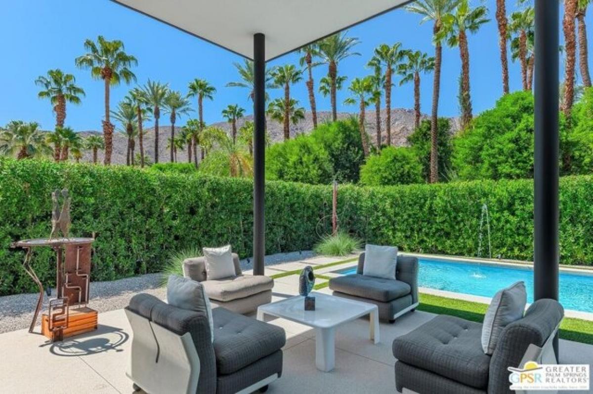 Picture of Home For Sale in Rancho Mirage, California, United States