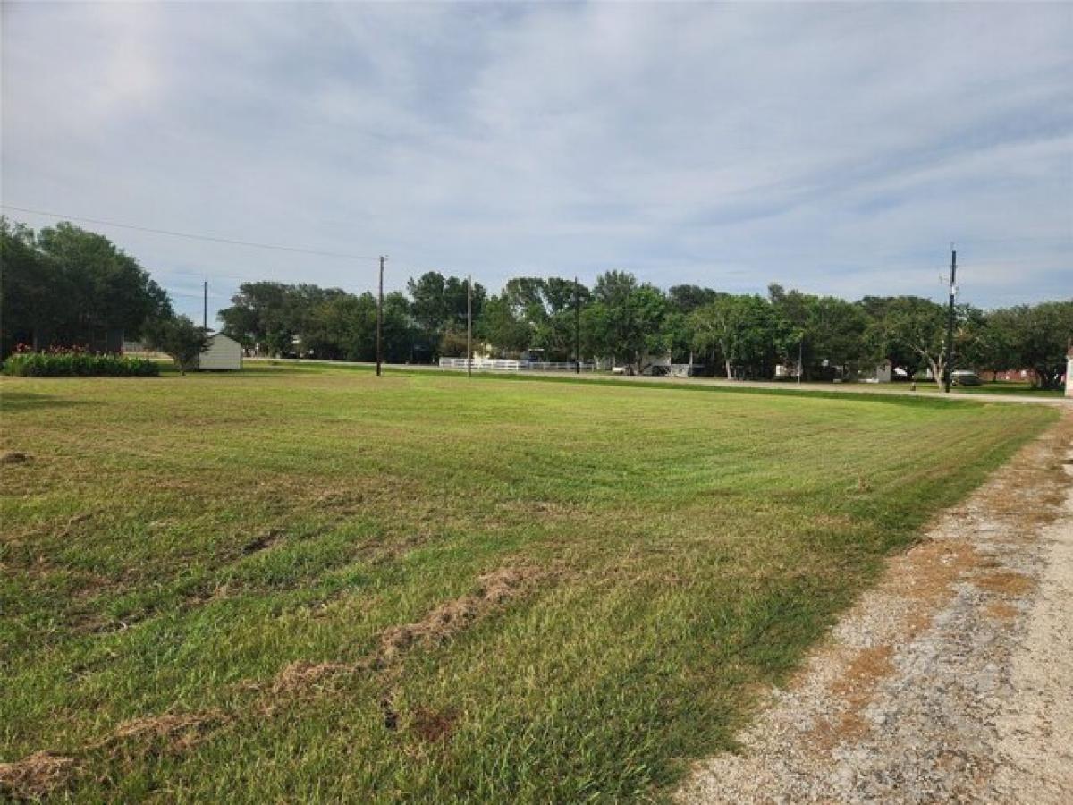 Picture of Residential Land For Sale in Palacios, Texas, United States