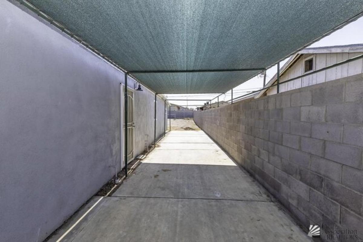 Picture of Home For Sale in Yuma, Arizona, United States