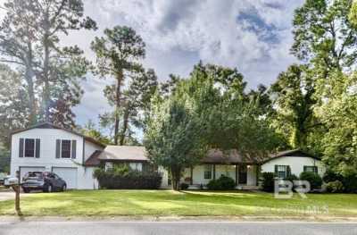 Home For Sale in Spanish Fort, Alabama