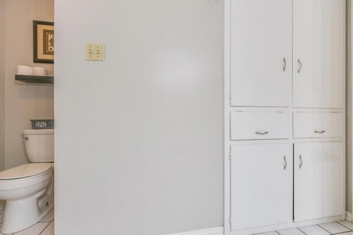 Picture of Home For Sale in San Angelo, Texas, United States