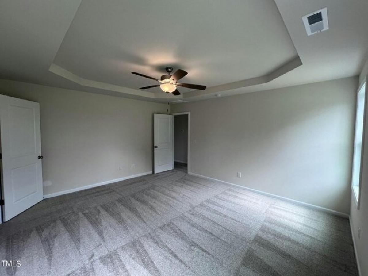 Picture of Home For Sale in Benson, North Carolina, United States