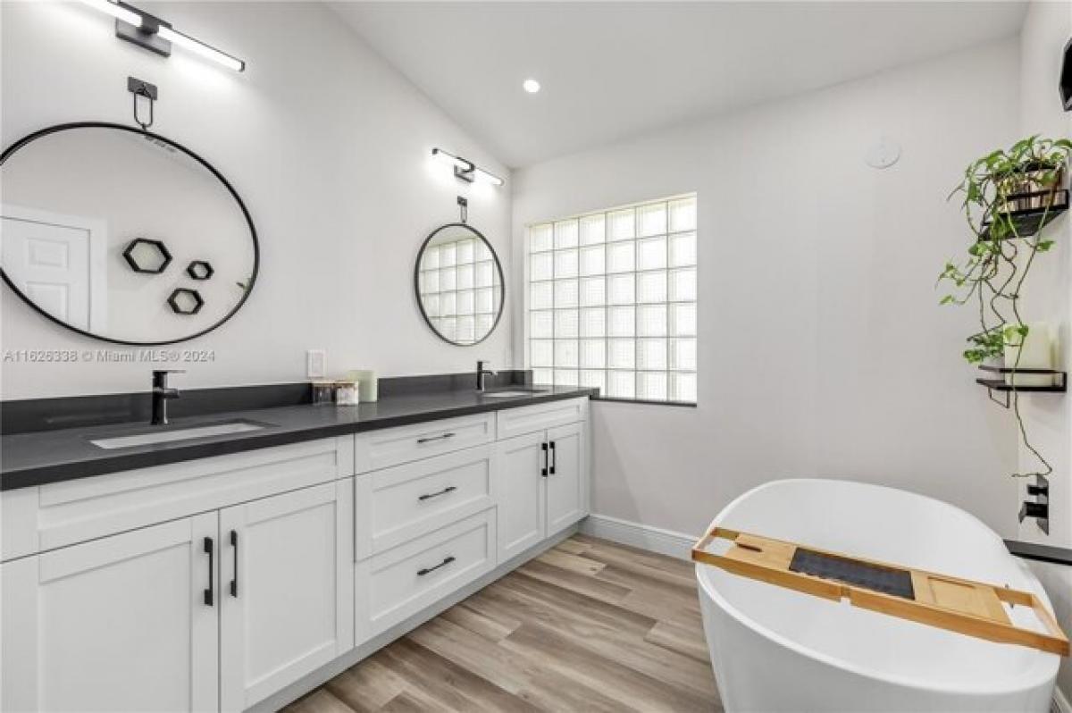 Picture of Home For Rent in Weston, Florida, United States