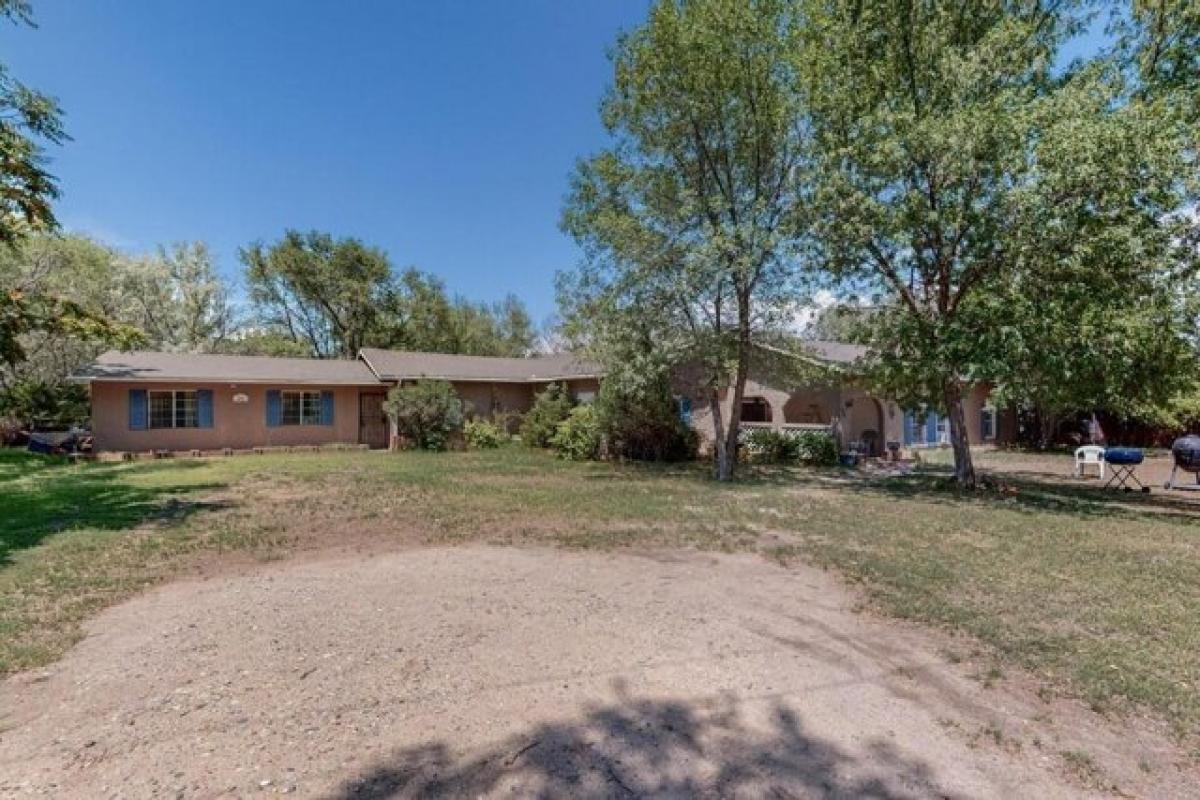 Picture of Home For Sale in Los Lunas, New Mexico, United States