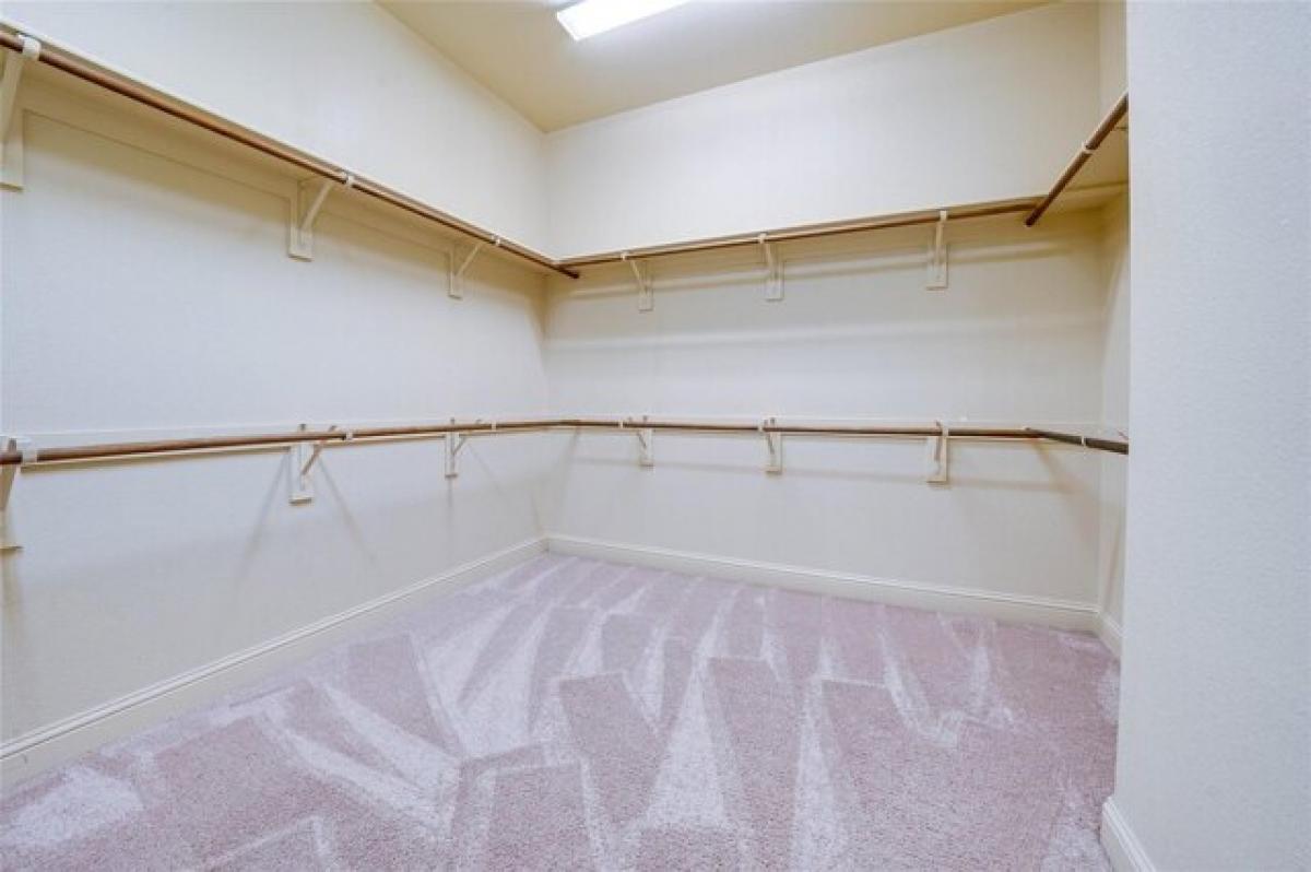 Picture of Home For Sale in Prosper, Texas, United States