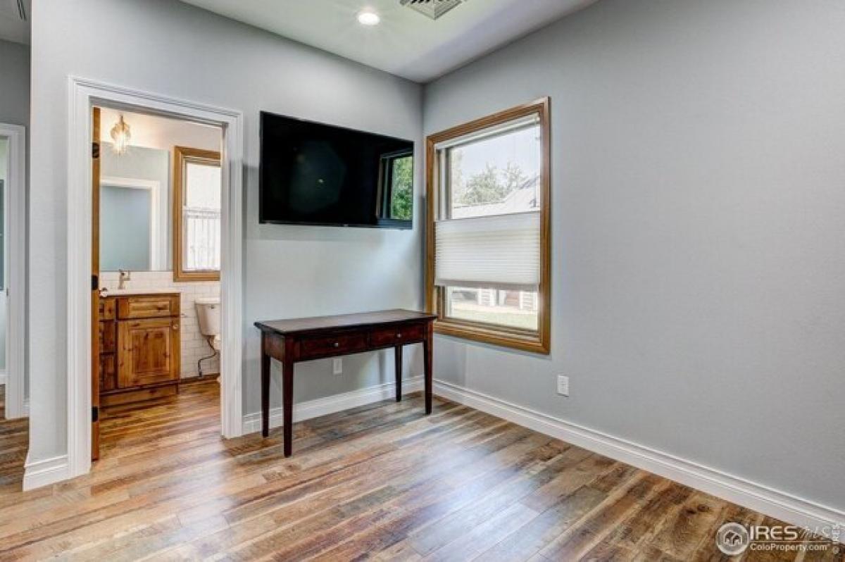 Picture of Home For Sale in Fort Collins, Colorado, United States