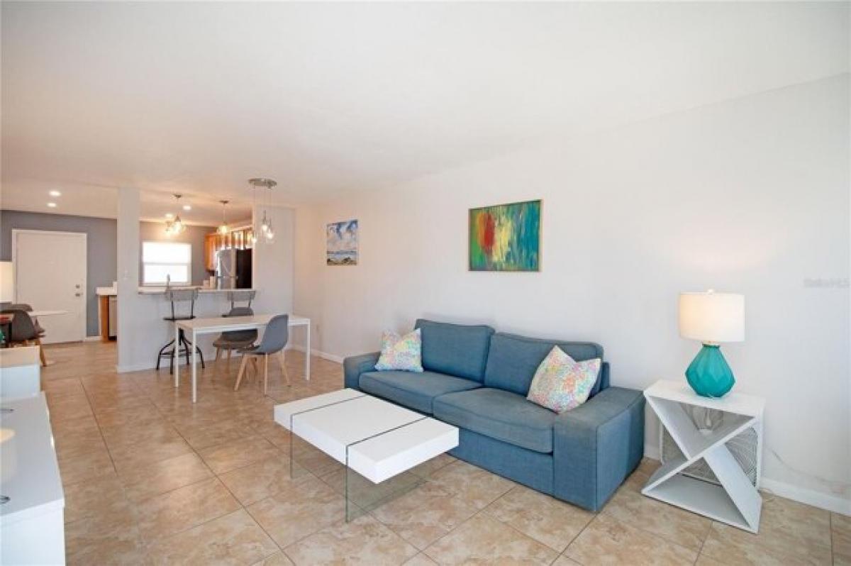 Picture of Home For Sale in Saint Pete Beach, Florida, United States