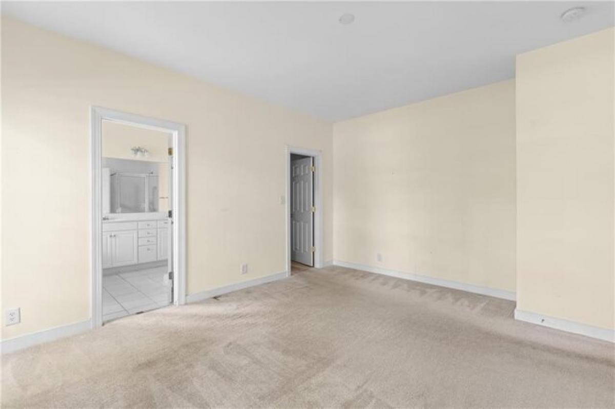 Picture of Home For Sale in Williamsburg, Virginia, United States