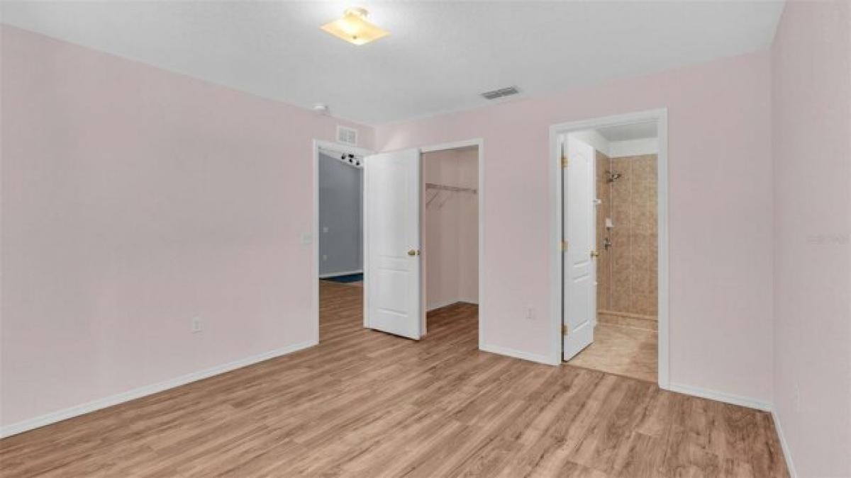 Picture of Home For Sale in Auburndale, Florida, United States