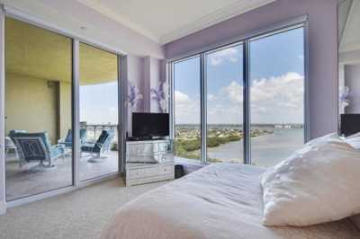 Home For Rent in Riviera Beach, Florida