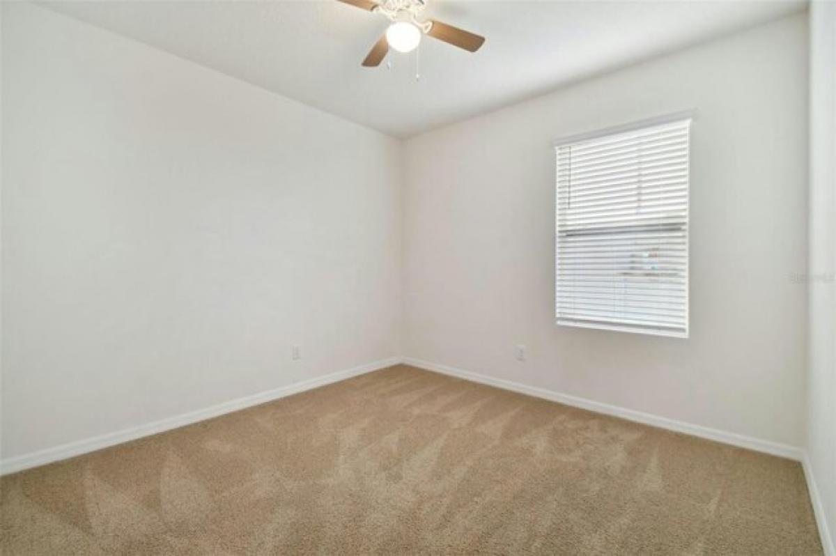 Picture of Home For Sale in Zephyrhills, Florida, United States