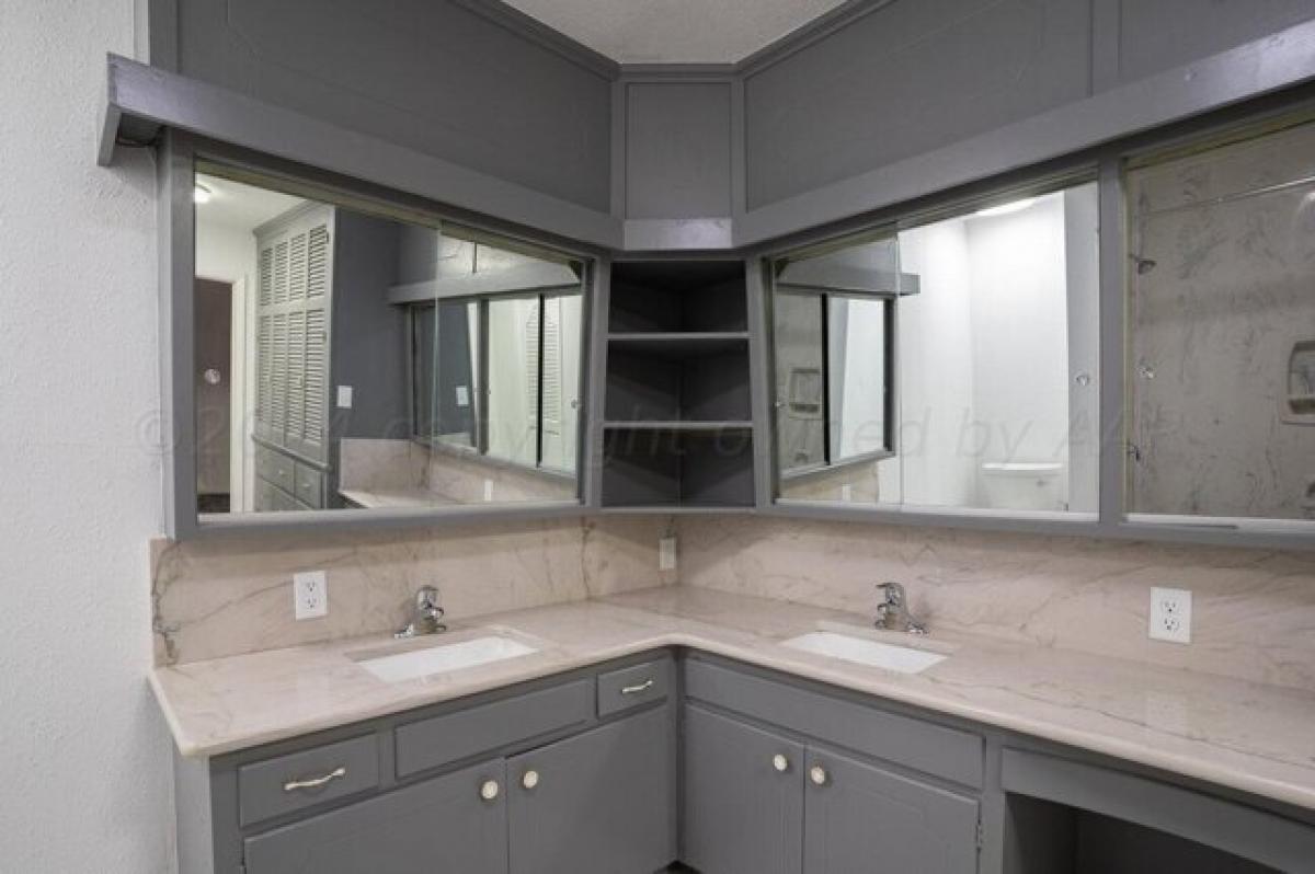 Picture of Home For Sale in Amarillo, Texas, United States