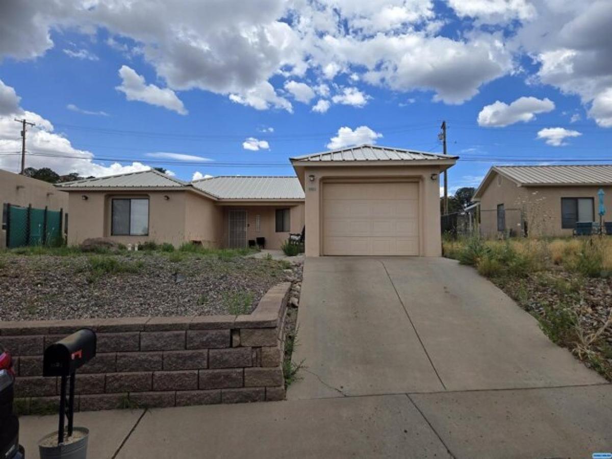 Picture of Home For Sale in Silver City, New Mexico, United States