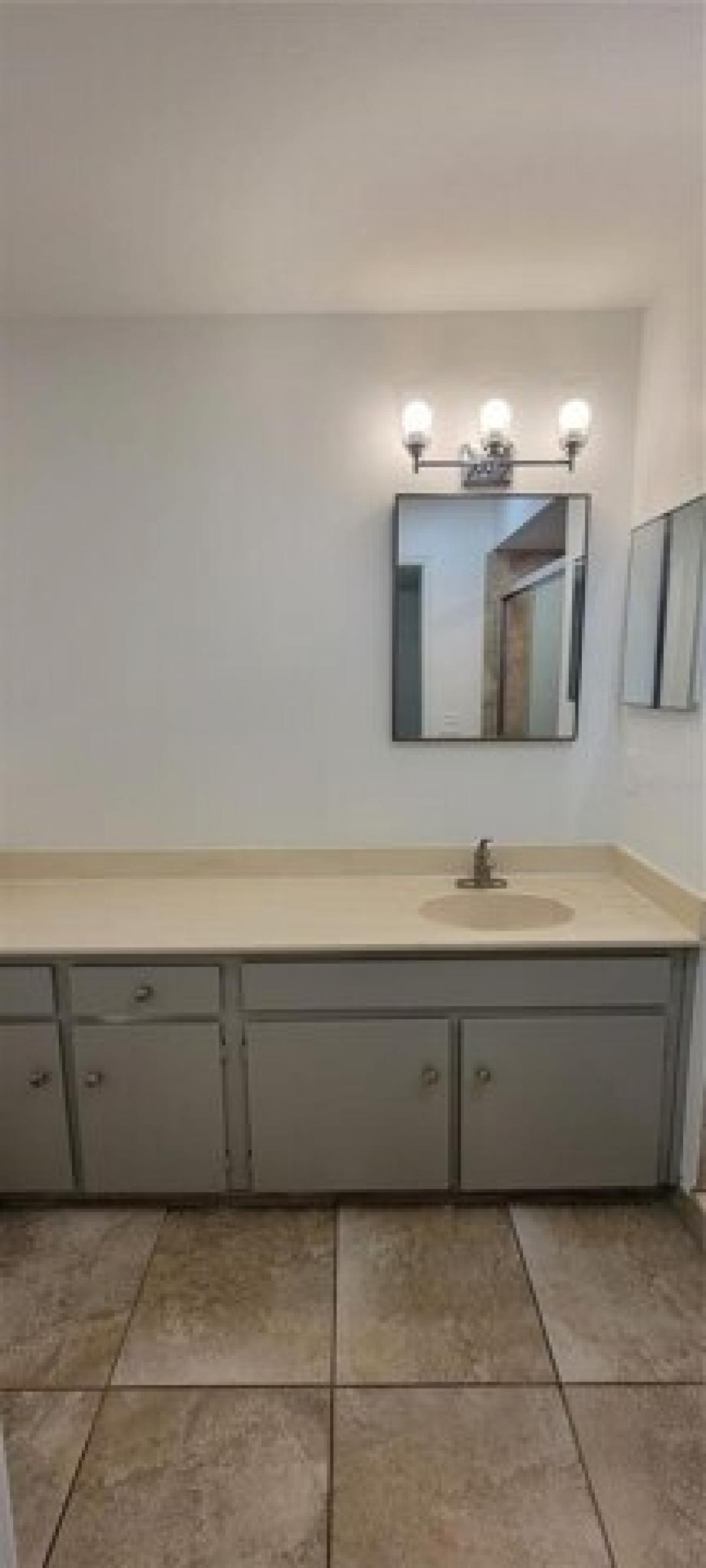 Picture of Home For Sale in Port Orange, Florida, United States