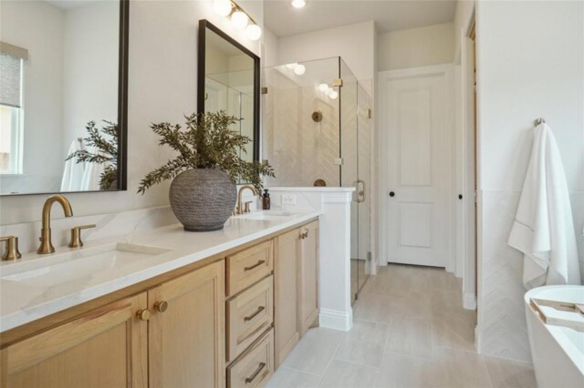 Picture of Home For Sale in Aledo, Texas, United States