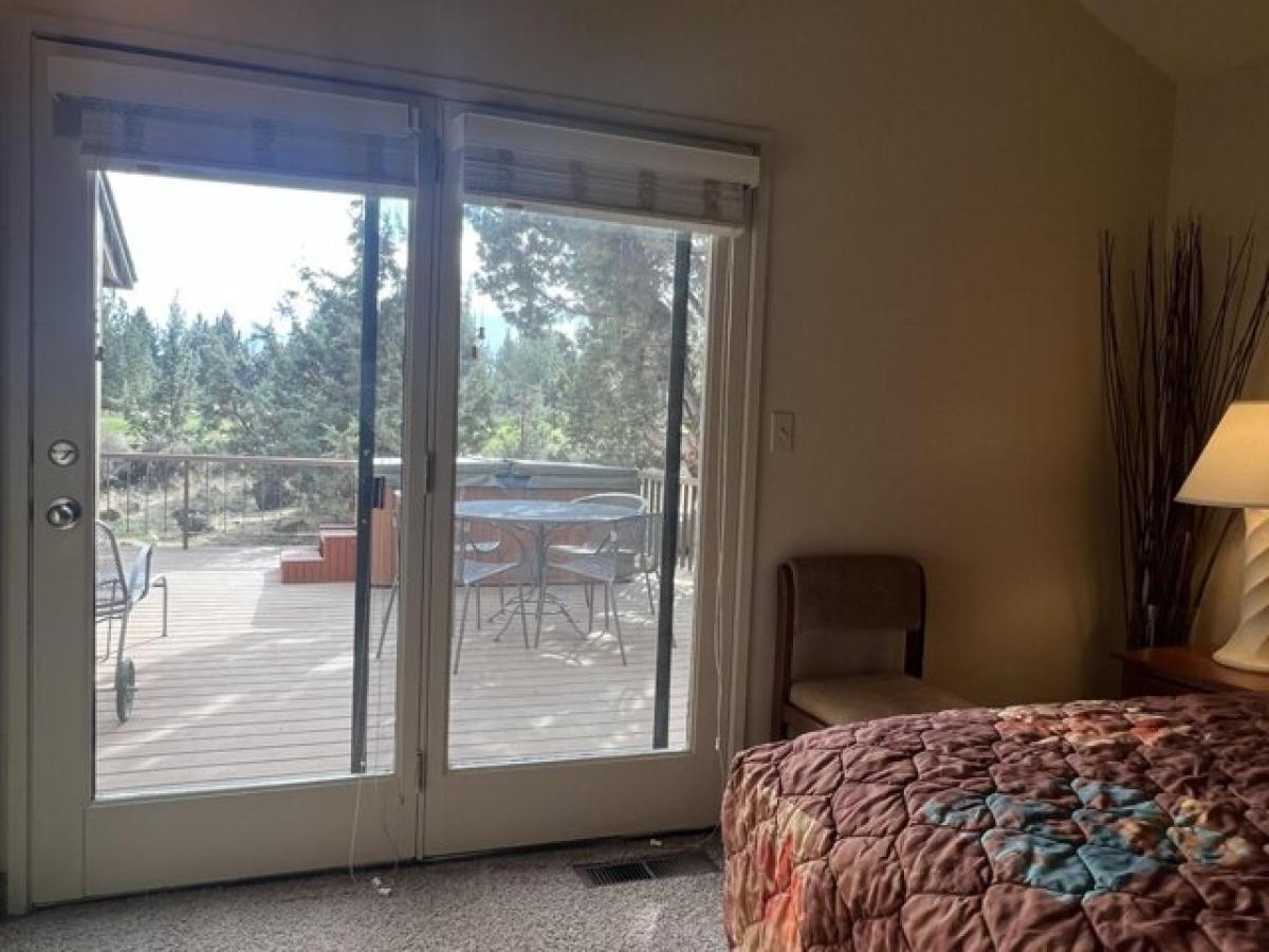 Picture of Home For Sale in Redmond, Oregon, United States