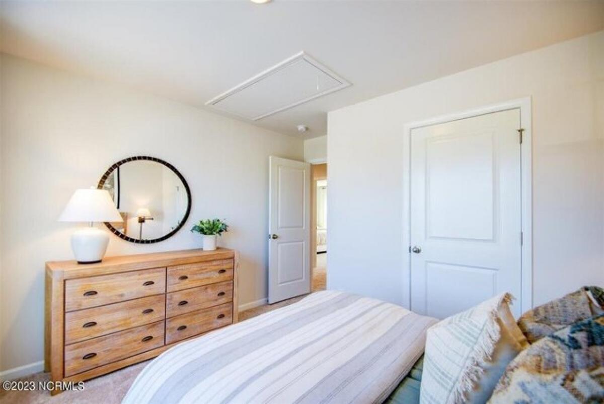 Picture of Home For Sale in Greenville, North Carolina, United States