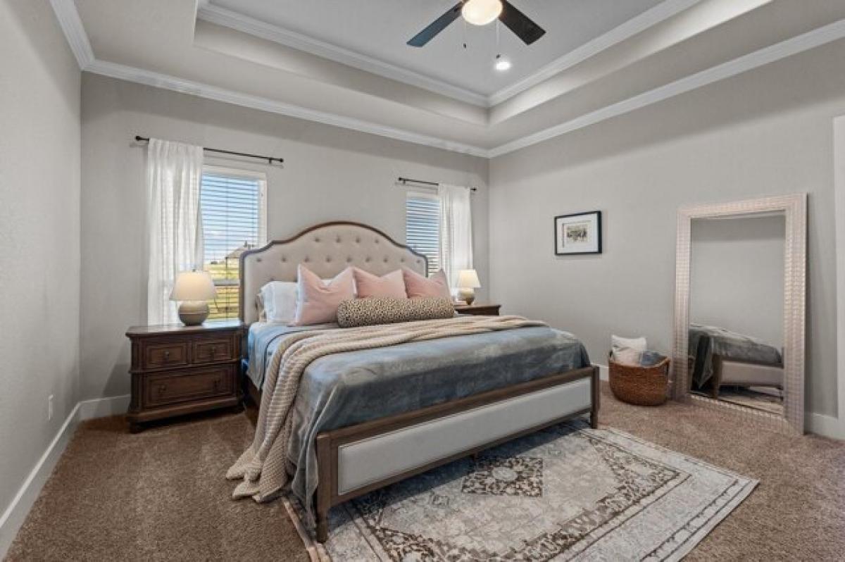 Picture of Home For Sale in Weatherford, Texas, United States