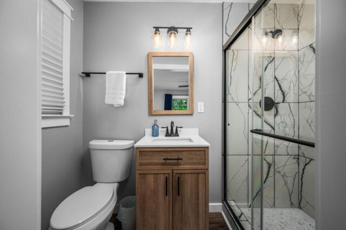 Picture of Home For Sale in Winchester, Tennessee, United States