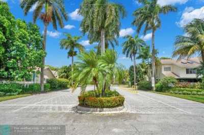 Home For Rent in Deerfield Beach, Florida